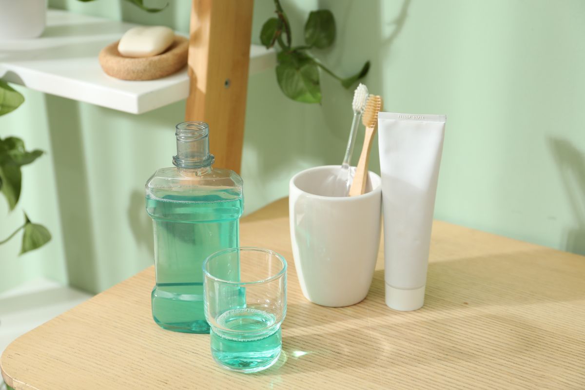 Fluoride vs. Fluoride-Free Toothpaste: How to Choose What's Right for Your Family